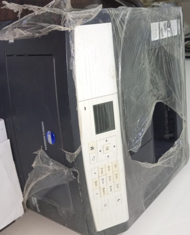 tabaa-konika-lyzr-abyd-oasod-llbyaa-big-0