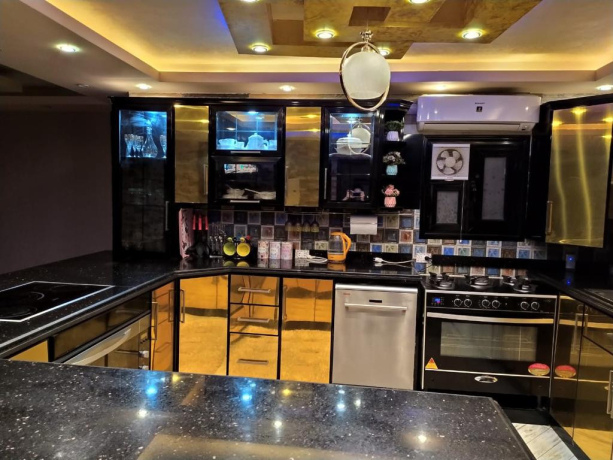 shk-mfrosh-llaygar-bsharaa-fysl-alryysy-big-2