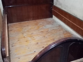 ghrf-nom-khshb-zan-tkyl-llbyaa