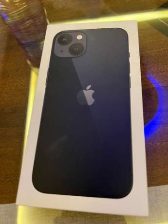 iphone-13-128g-midnight-big-0