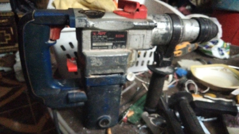 hylt-tkhrym-otksr-llbyaa-big-0