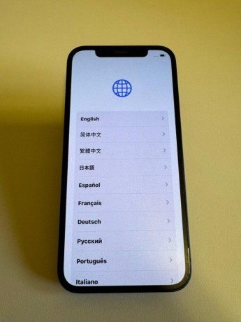 mobayl-ayfon-12-bhalh-alzyro-big-1