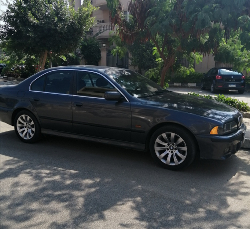 syar-by-am-dblyo-e39-modyl-2002-bhal-mmtaz-big-0