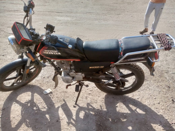 motosykl-oyng-modyl-2019-llbyaa-big-1