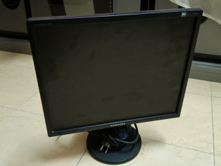 llbyaa-shash-kombyotr-samsong-19bosh-big-0