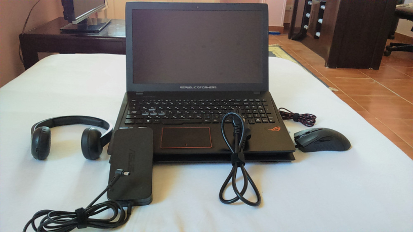 lab-tob-asos-rog-stryks-gl553v-llbyaa-big-2