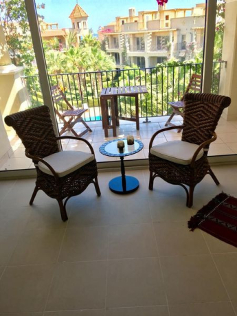 bnthaos-llbyaa-fy-fyranda-big-2