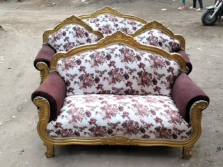 antryh-khshb-zan-mstaamal-bhal-mmtaz-llbyaa