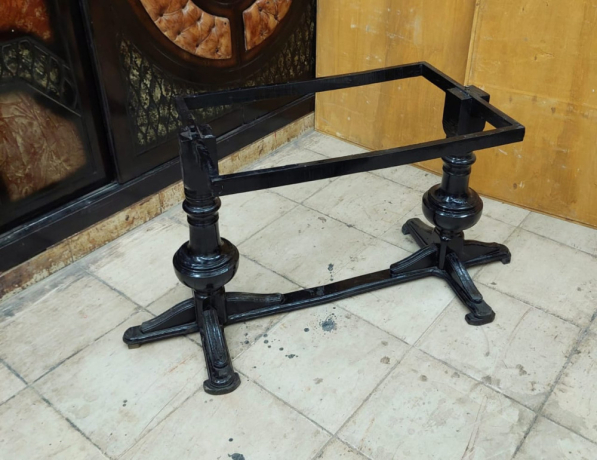 sfrh-khshb-zan-astaamal-khfyf-llbyaa-big-1