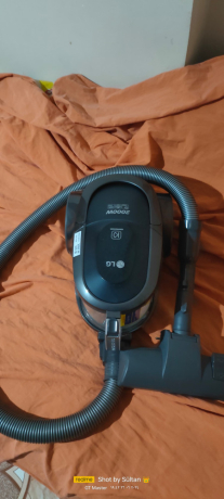 mknsh-lg-ksr-zyro-llbyaa-big-0