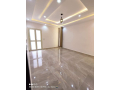 shk-llbyaa-fy-hdayk-alahram-alboab-altany-small-1