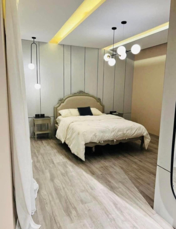 shk-llbyaa-fy-altgmaa-bganb-kmbond-maontn-fyo-big-1