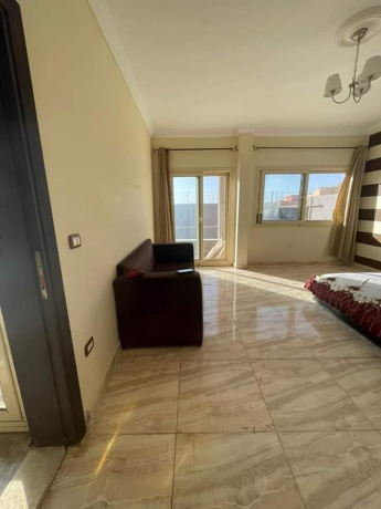 fyla-llaygarfy-kng-mryot-alaskndry-big-1