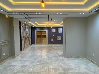 shk-llbyaa-fy-hdayk-alahram-alboabh-alaoly