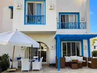 shalyh-llbyaa-fy-fy-alsahl-alshmaly-bgoar-hasynda-bay