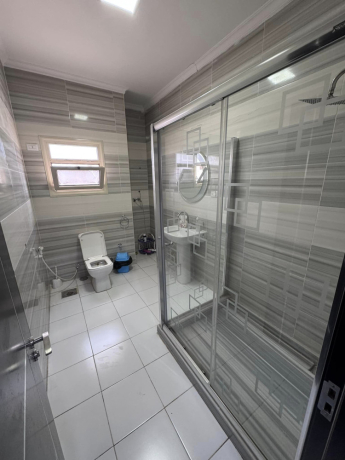 shk-llbyaa-fy-alshrok-alhy-althalth-big-2