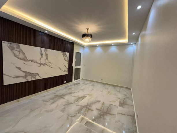 shk-llbyaa-fy-mdynt-msahh-200-mtr-tshtybat-sobr-loks-big-2