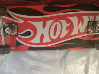 skyt-bord-skateboard-gdyd-llbyaa-800