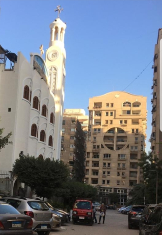 shk-llmtmyzyn-fkt-bard-algolf-khlf-alrkab-aladary-oagh-hdyk-big-0