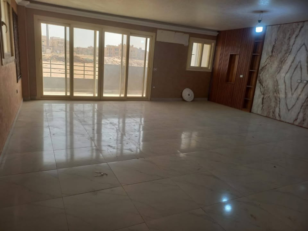 shkh-llaygarfy-altgmaa-aol-big-0