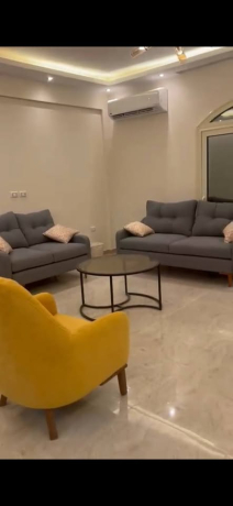 shk-llbyaa-fy-kmbond-alzhoh-amam-nady-alzhor-big-0