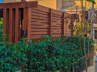 fyla-standalon-llbyaa-amam-altgmaa-alkhams