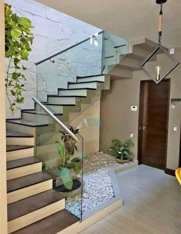 fyla-standalon-llbyaa-amam-altgmaa-alkhams-big-1